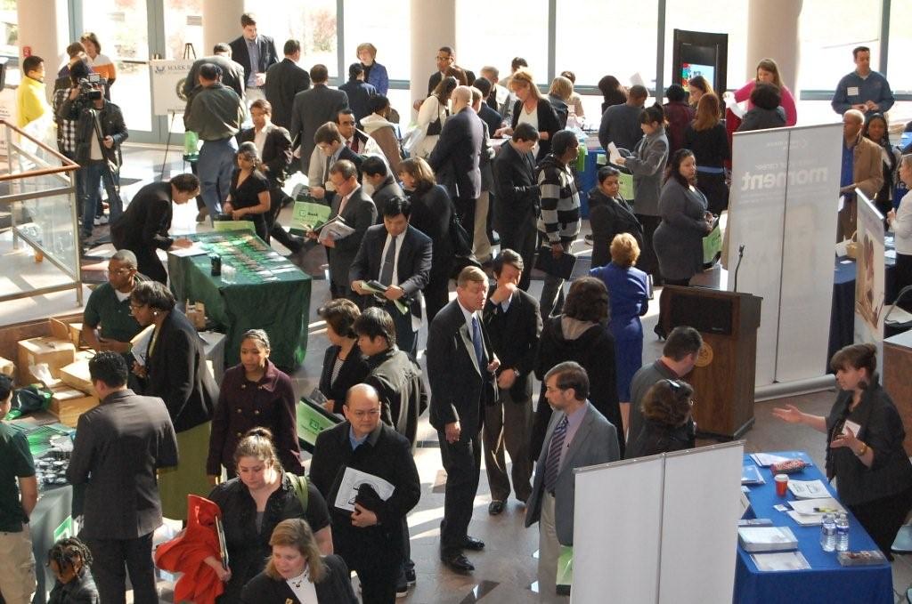 Government job recruitment: What are the best options available?
